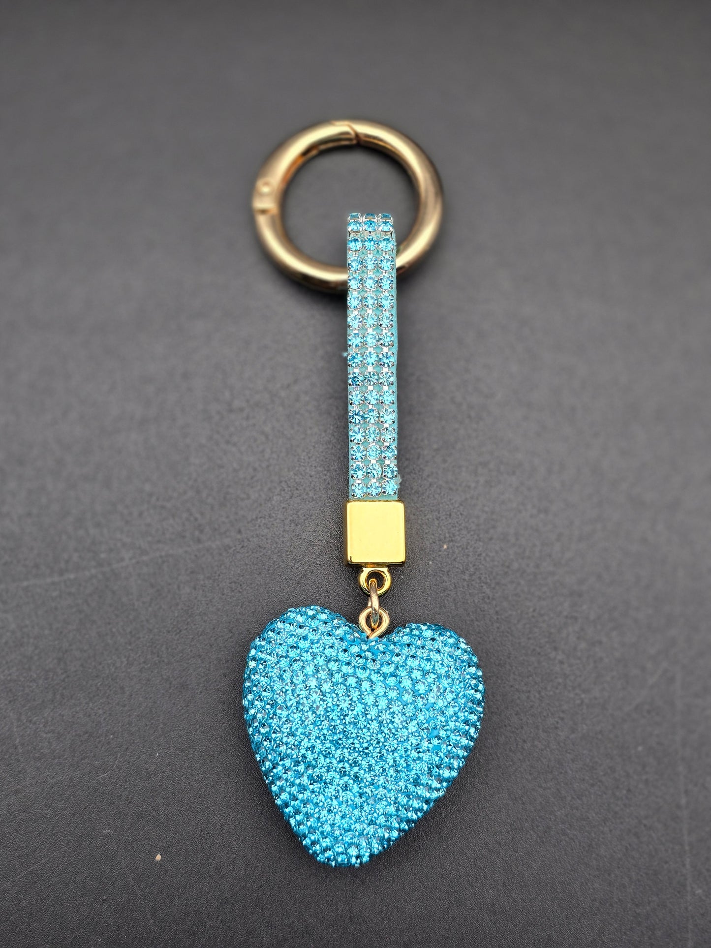 Diamond Heart-Shaped Bling Keyring – Sparkly Crystal Charm in 4 Stunning Colours
