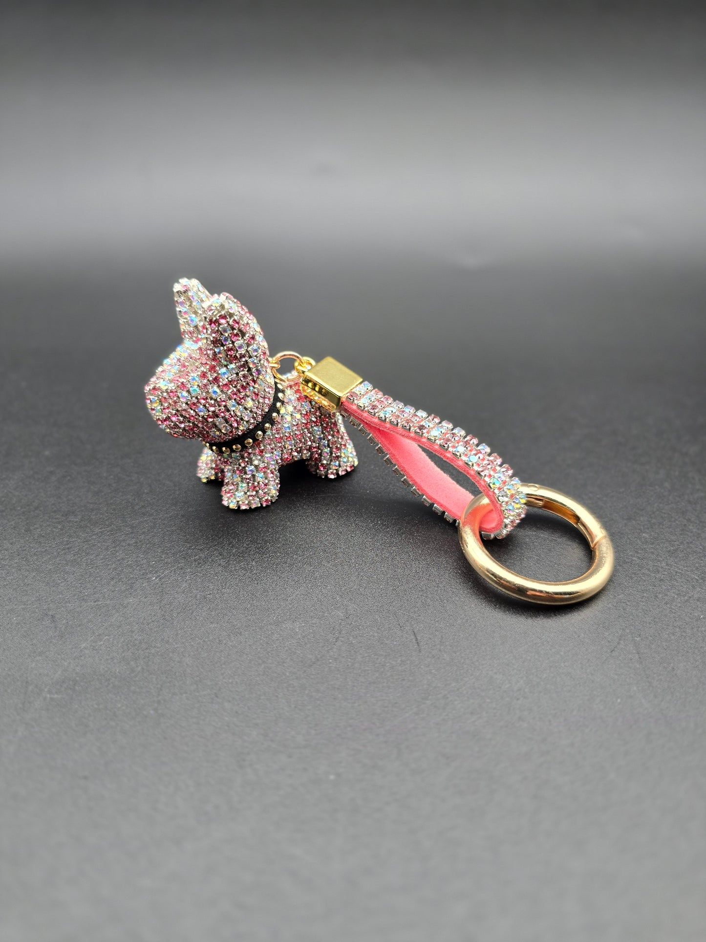 iamond Bulldog Keyring – Bling Crystal Dog Charm for Car Keys, Purse, Handbag, or Backpack – Cute Rhinestone Animal Keychain for Women & Dog Lovers